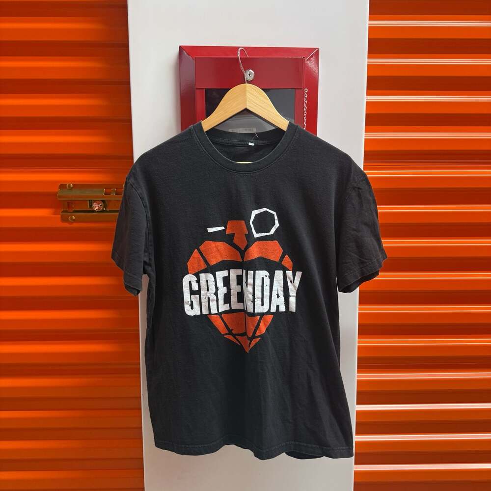 Green Day American Idiot Heart Grenade Logo T-Shirt